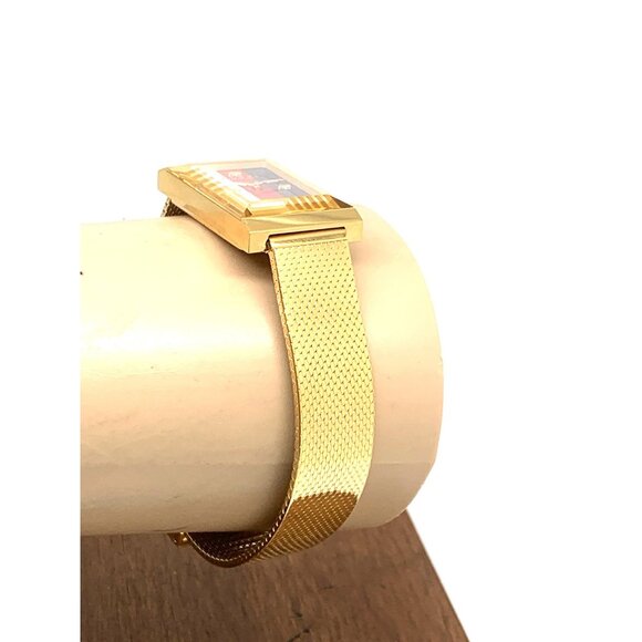 Gucci Women's Watch YA147410 G-Frame Gold Rectangular Dial Swiss Quartz Steel - Picture 12 of 14